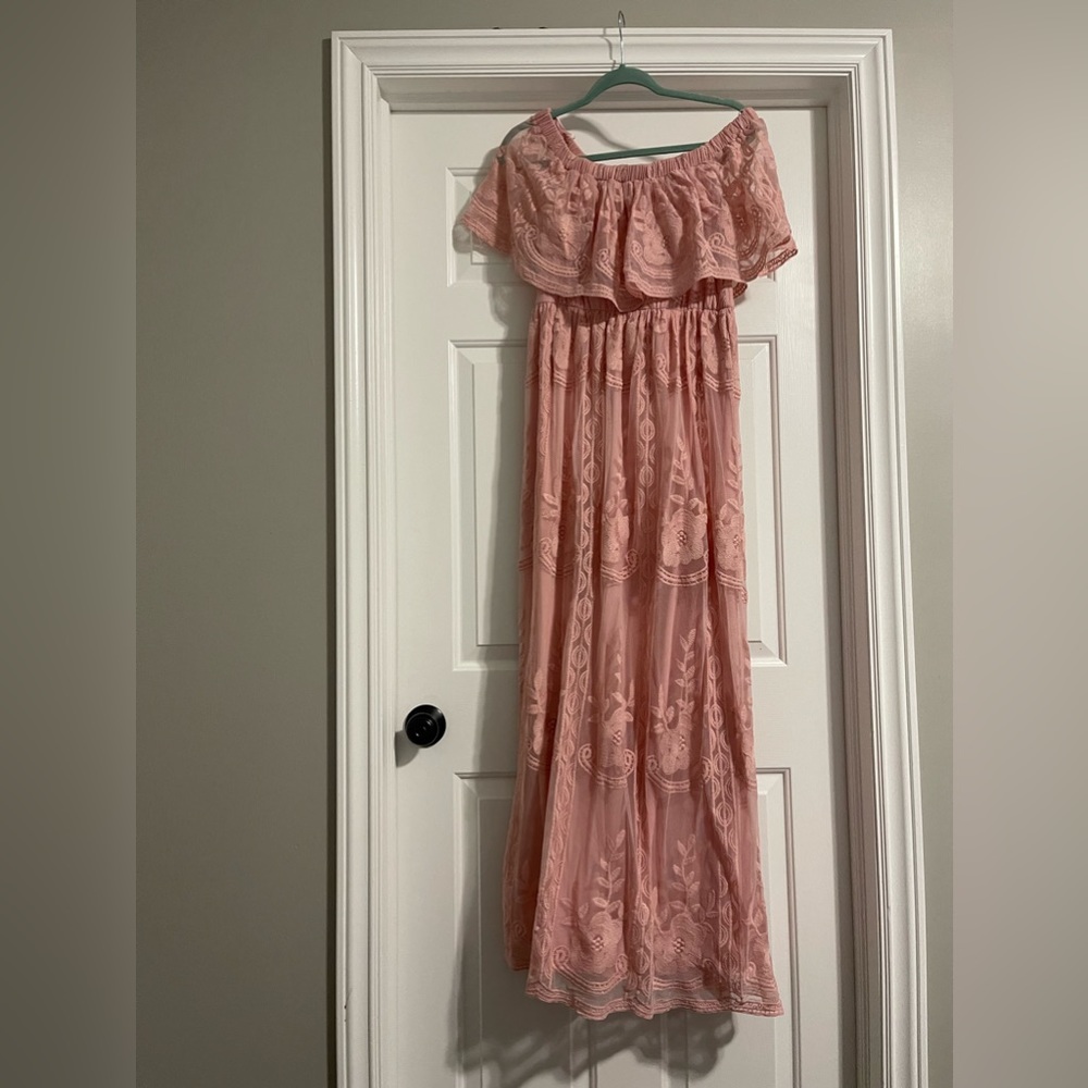 Lace maternity  maxi dress